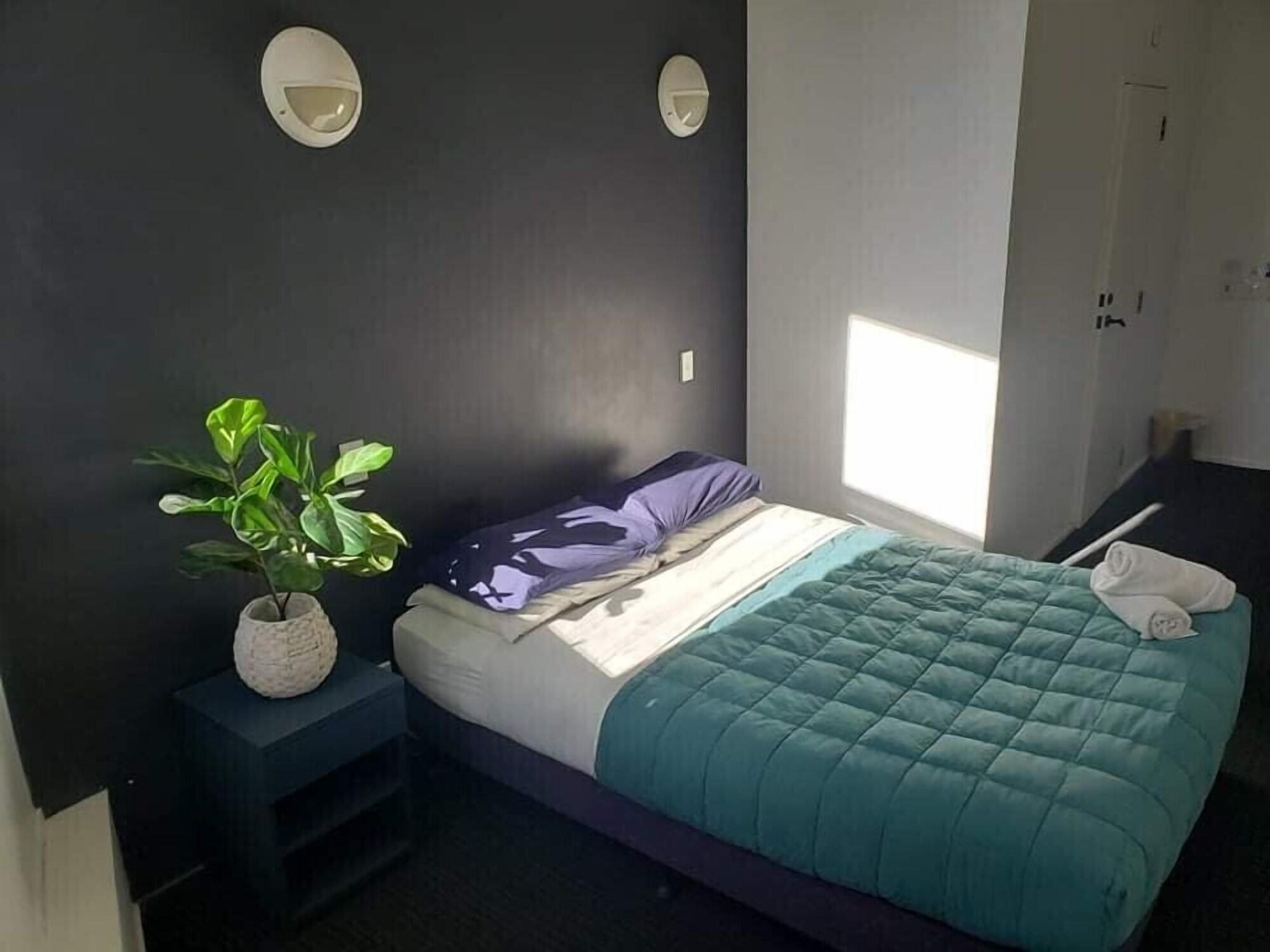 Nomads Capital Backpackers - Wellington (Adults Only) Hostel Luaran gambar A room at the hotel