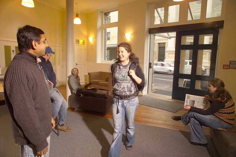 Nomads Capital Backpackers - Wellington (Adults Only) Hostel Luaran gambar The lobby of the building