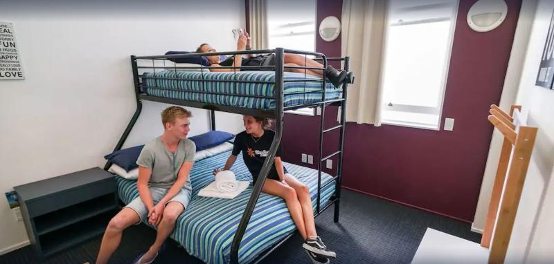 Nomads Capital Backpackers - Wellington (Adults Only) Hostel Luaran gambar A bunk bed